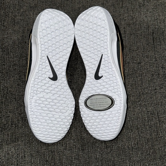 NWOT Nike Nike Zoom Court Lite 3 - Picture 3 of 6
